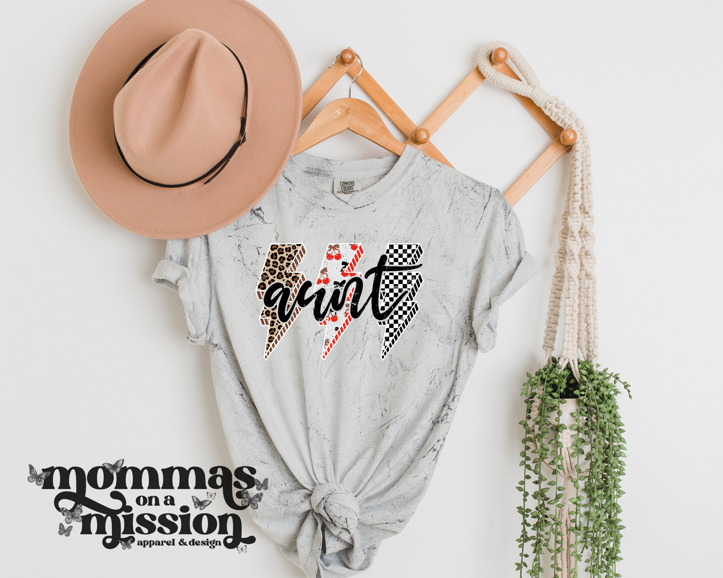 aunt checkered leopard & cherry bolts