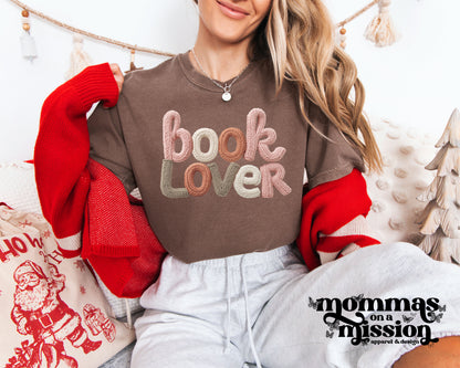 book lover in faux yarn