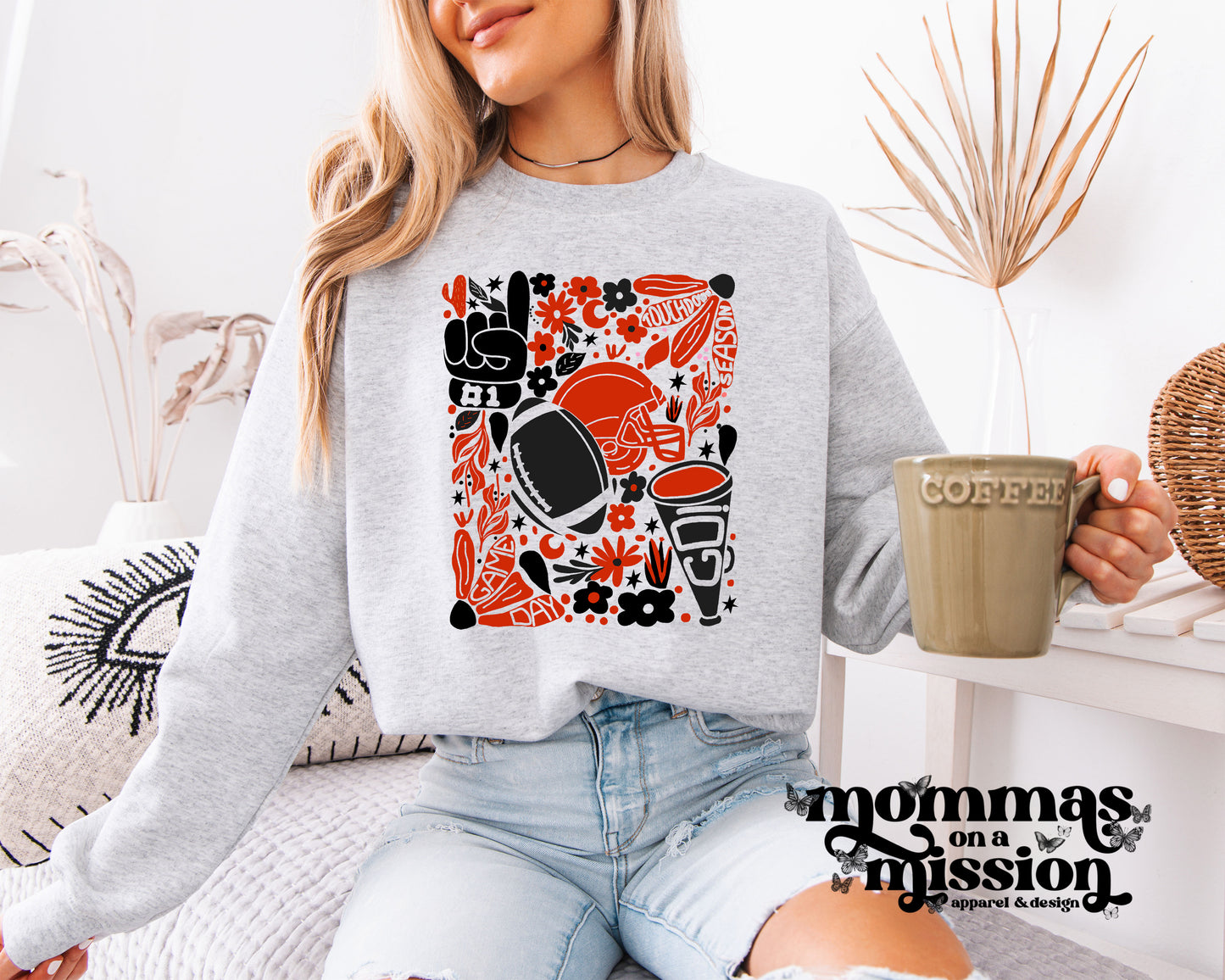 flower football art - red/black