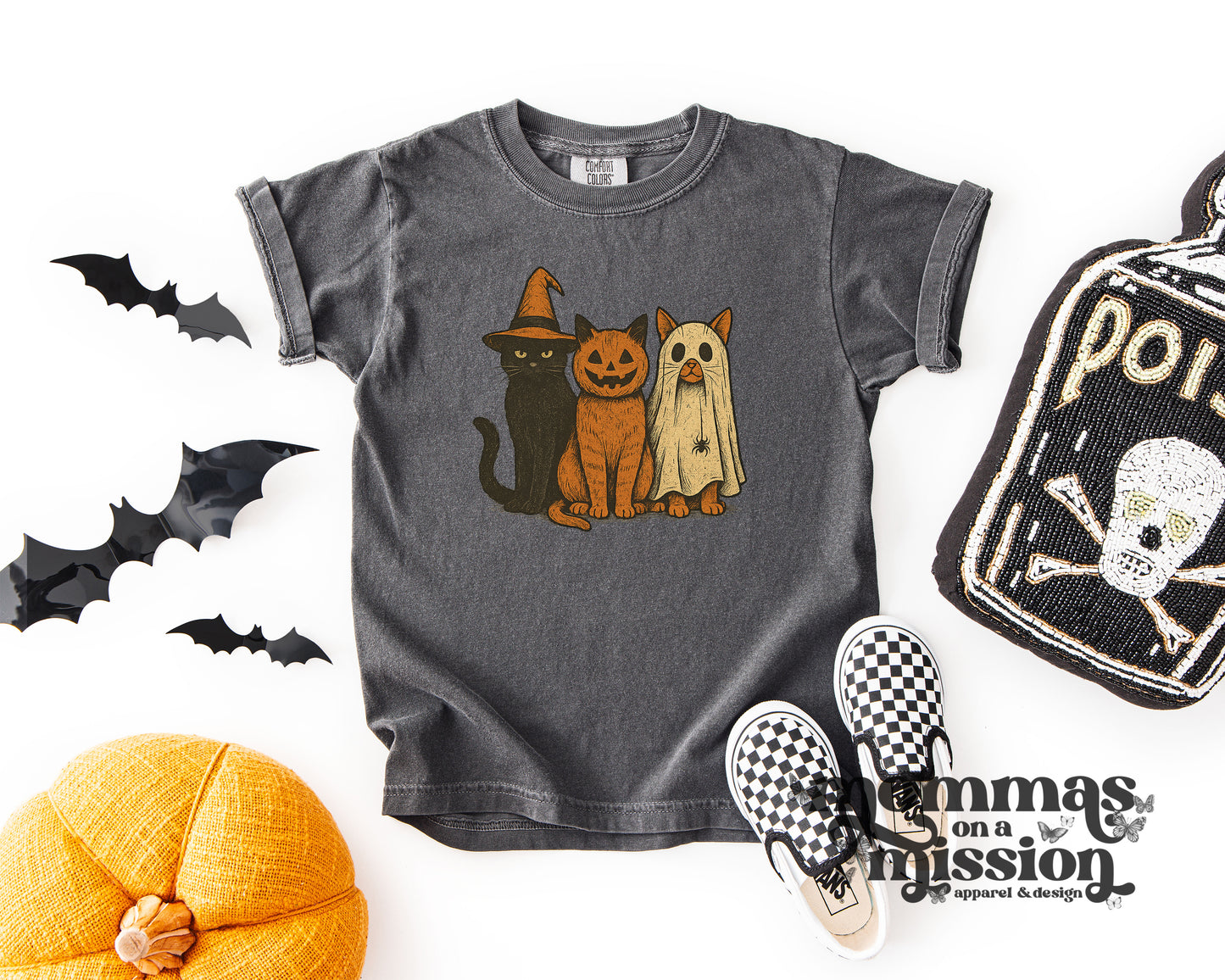 halloween cats (youth)
