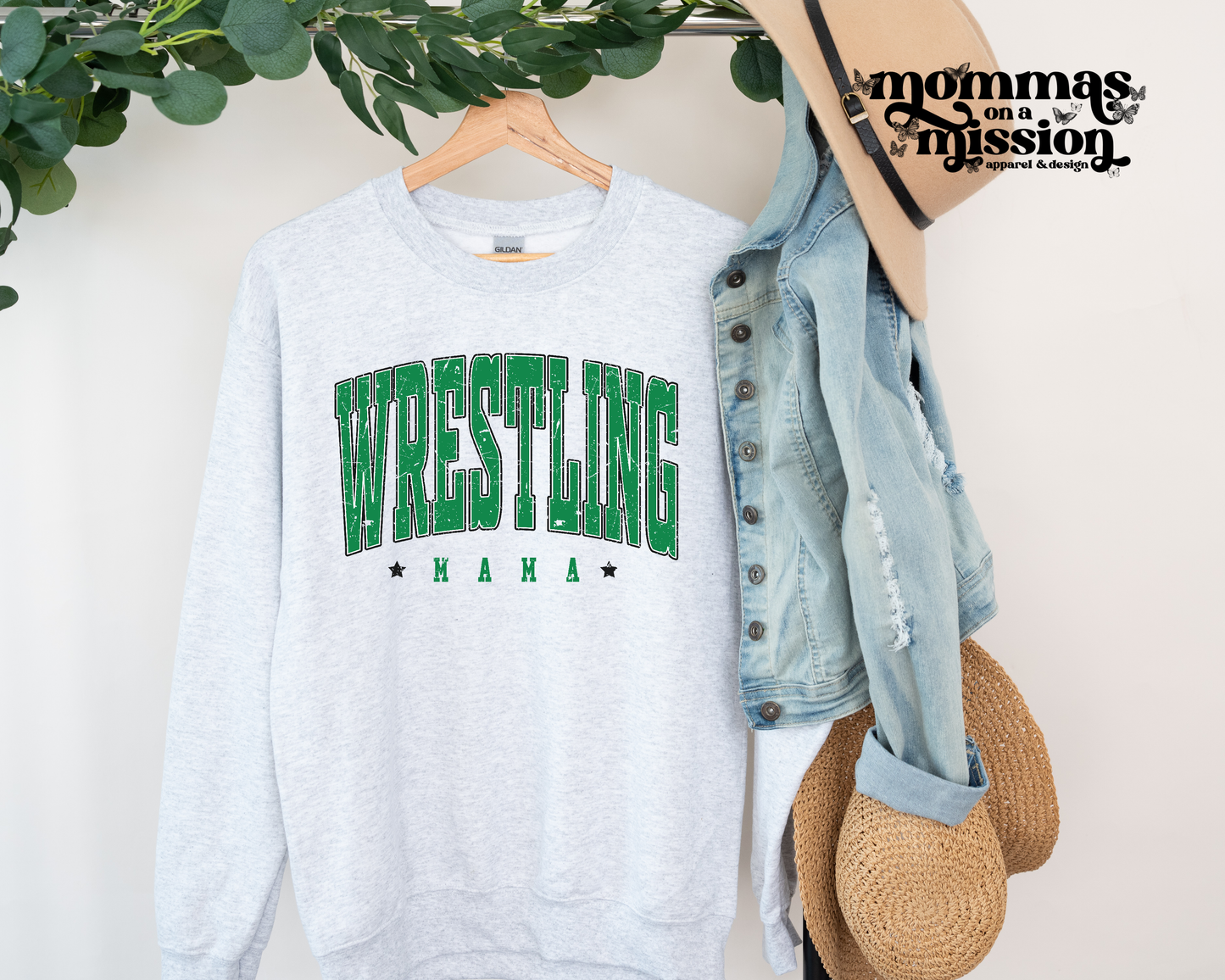 wrestling mama in green